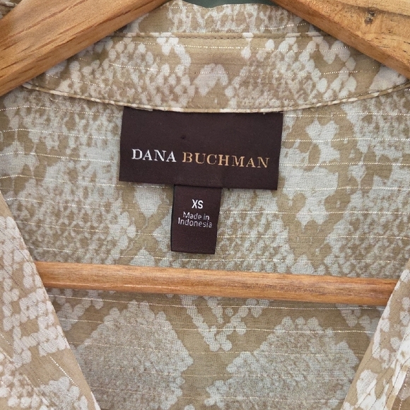 Dana Buchman Tan and Cream With Gold Thread Sheer Snake Skin Print Size XS - Picture 2 of 9